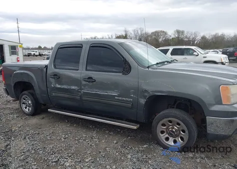 2011 GMC Sierra 1500 Sl z USA, uszkodzony, nr VIN 3GTP1UEA8BG139635